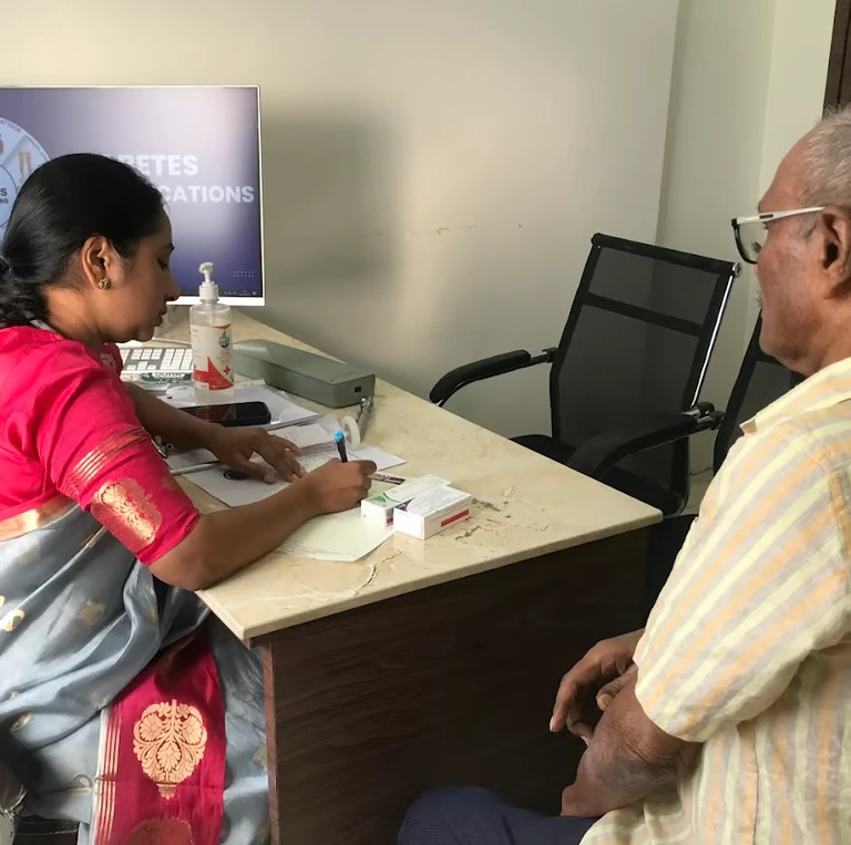 Dr. Shalini Patlolla consulting a patient in Hyderabad clinic
